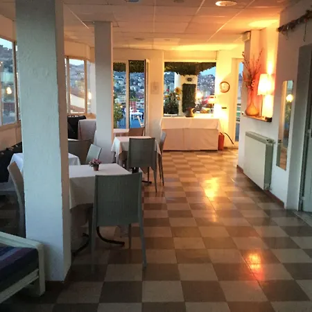 贝尔韦代雷酒店 圣雷默