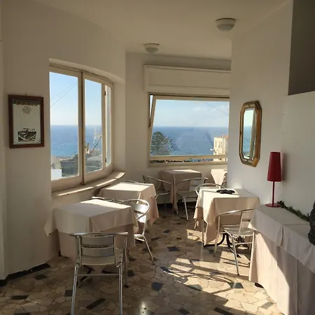 贝尔韦代雷酒店