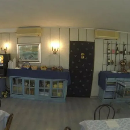 贝尔韦代雷酒店